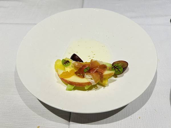 生意超好的王品牛排板橋縣民大道店 生意超好的王品牛排板橋縣民大道店