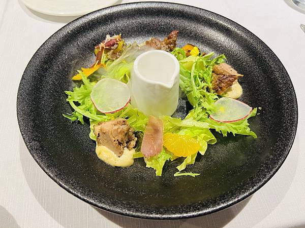 生意超好的王品牛排板橋縣民大道店 生意超好的王品牛排板橋縣民大道店