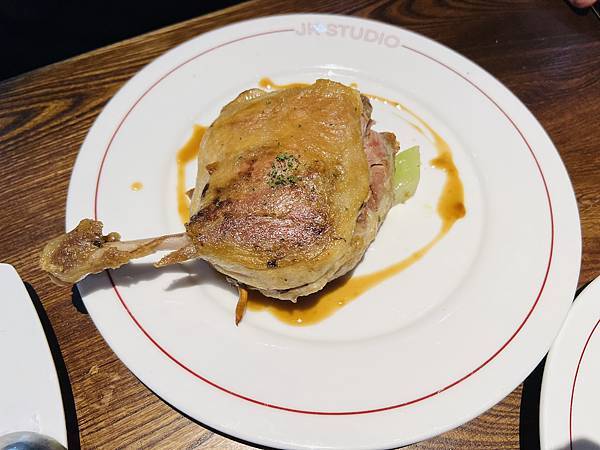 NOKE忠泰樂生活JK STUDIO法式餐酒館的慶生午餐 NOKE忠泰樂生活JK STUDIO法式餐酒館的慶生午餐