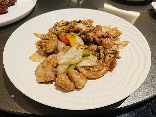 水瓶座雙壽星慶生之台北美福大飯店潮粵坊餐廳
