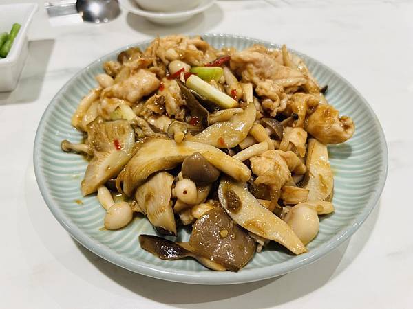 老友相聚之上海鄉村天母別館 老友相聚之上海鄉村天母別館