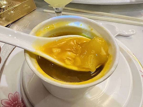 阿驥與小如的同窗&籃球情緣-青青食尚花園會館