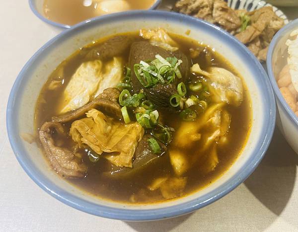 開幕一年才進來內用之忠青商行大葉高島屋店