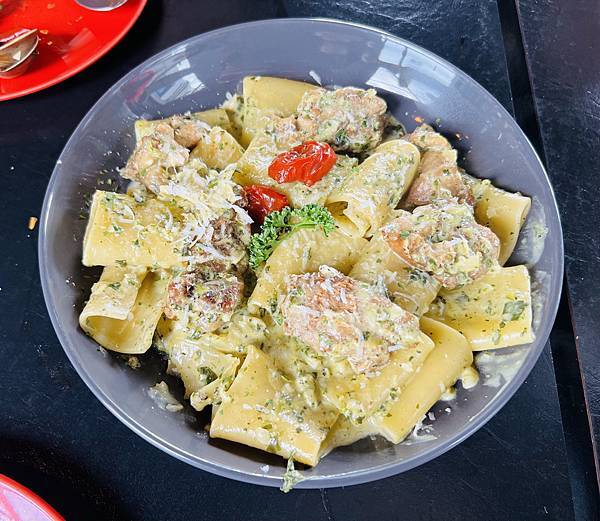 嚐鮮ABV閣樓餐酒館板橋府中店
