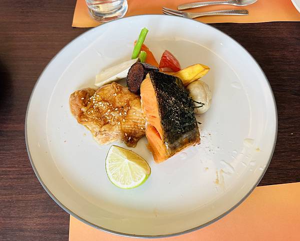 金牛座壽星小文慶生-呼吸之間Bistro