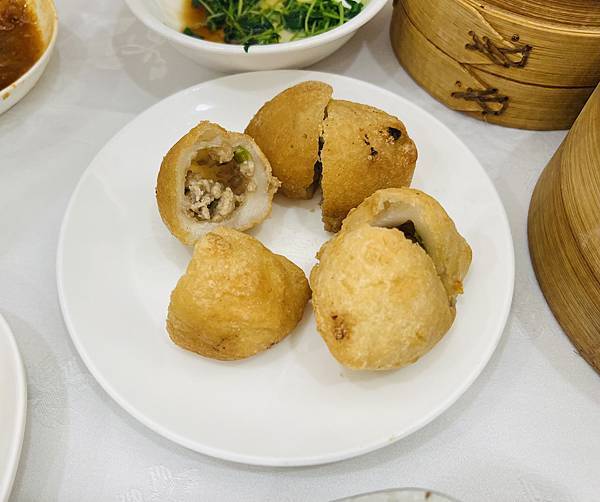 小正妹蓉請吃兄弟飯店梅花廳 小正妹蓉請吃兄弟飯店梅花廳