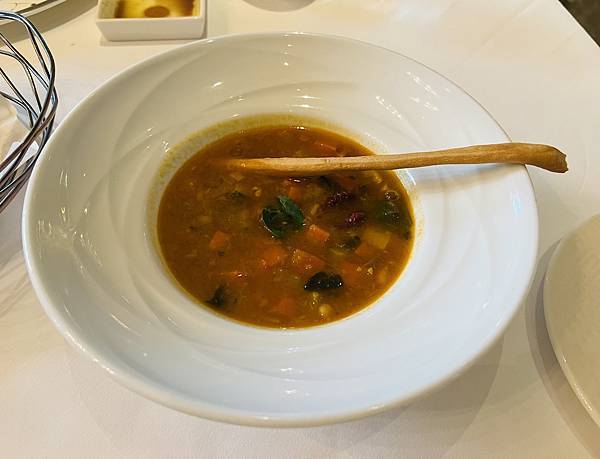 美福飯店GMT義大利餐廳的商業午餐