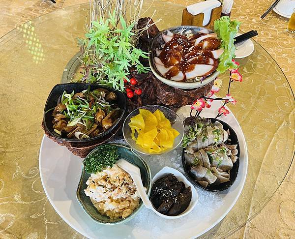 八甲休閒魚場的美味桌菜