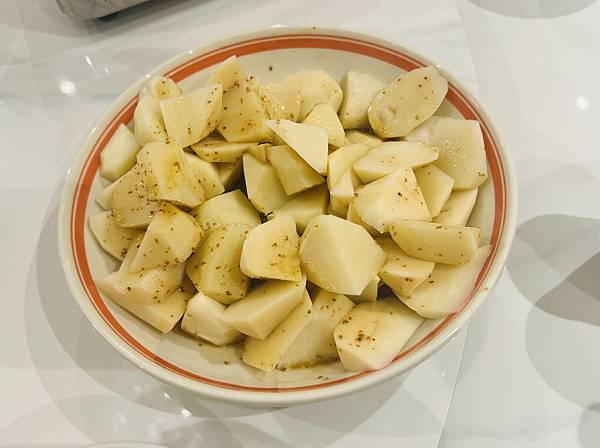 七傻品嚐無菜單料理之趙海真私廚