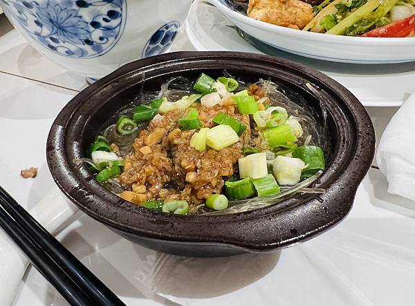 七傻品嚐無菜單料理之趙海真私廚