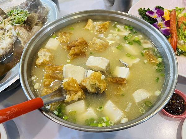 業務交流的澎派午餐-海龍珠水產餐廳!