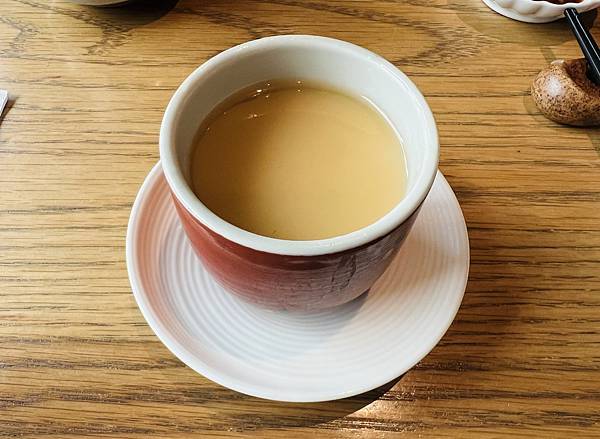 歡送阿英姐之美福大飯店晴山日式料理