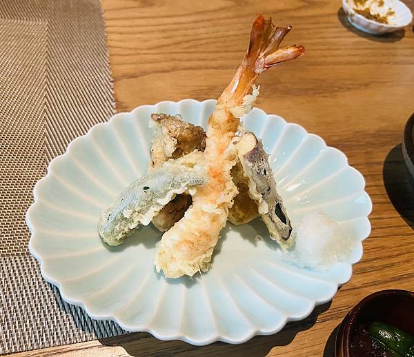 歡送阿英姐之美福大飯店晴山日式料理