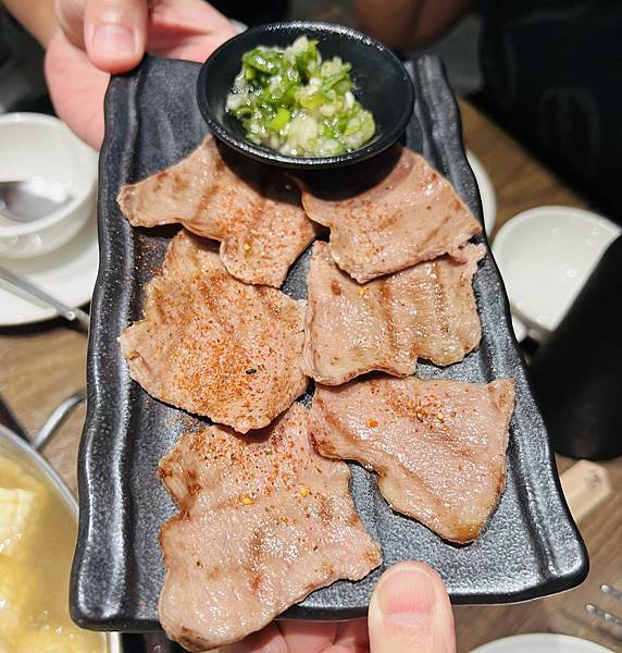 嚐鮮宣牛溫體牛肉火鍋(復興店)