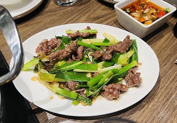 嚐鮮宣牛溫體牛肉火鍋(復興店)
