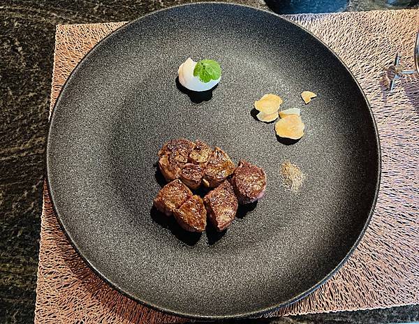 學妹小純慶生之春大直三樓提香鐵板燒