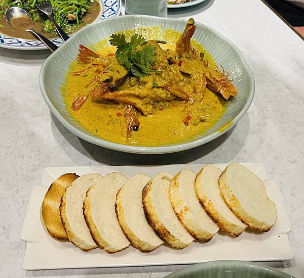 補紀錄-天秤座壽星大仁哥慶生之香米泰國料理