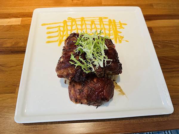 學妹小琳慶生之月湖歐式西餐廳