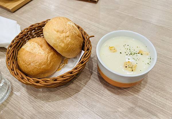 嚐鮮板橋的 Woosa洋食パンケーキ 屋莎洋食鬆餅屋