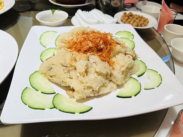 插花大仁哥&小能領軍工作團隊的聯合尾牙-興蓬萊大葉高島屋旗艦