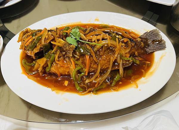 插花大仁哥&小能領軍工作團隊的聯合尾牙-興蓬萊大葉高島屋旗艦