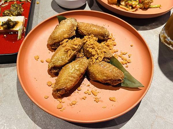 嚐鮮朝粥幫砂鍋粥與中華料理