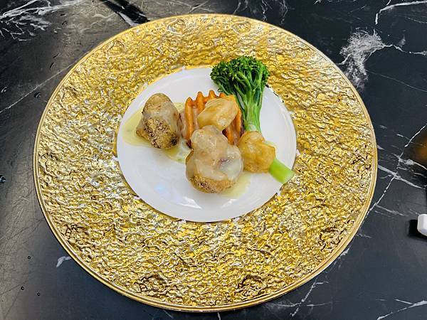 2025年大年初二午餐-典華雅聚天母店