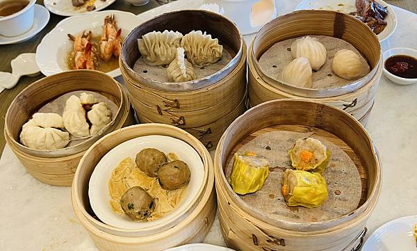 嚐鮮八里福朋喜來登酒店三樓禧粵樓港點吃到飽