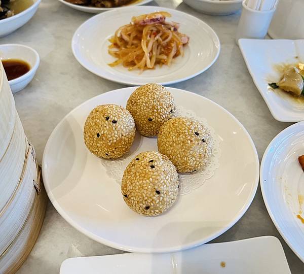 嚐鮮八里福朋喜來登酒店三樓禧粵樓港點吃到飽