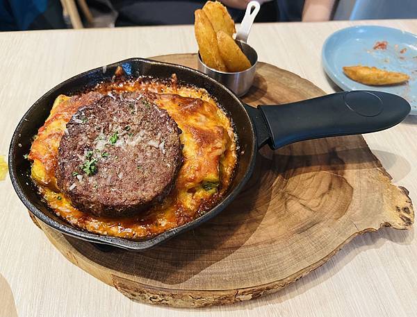 嚐鮮 Engolili 英格莉莉輕食館環球板橋店