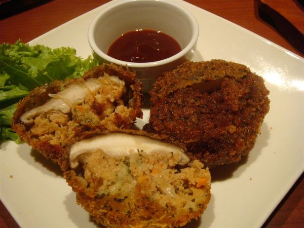 酥炸香菇肉丸子