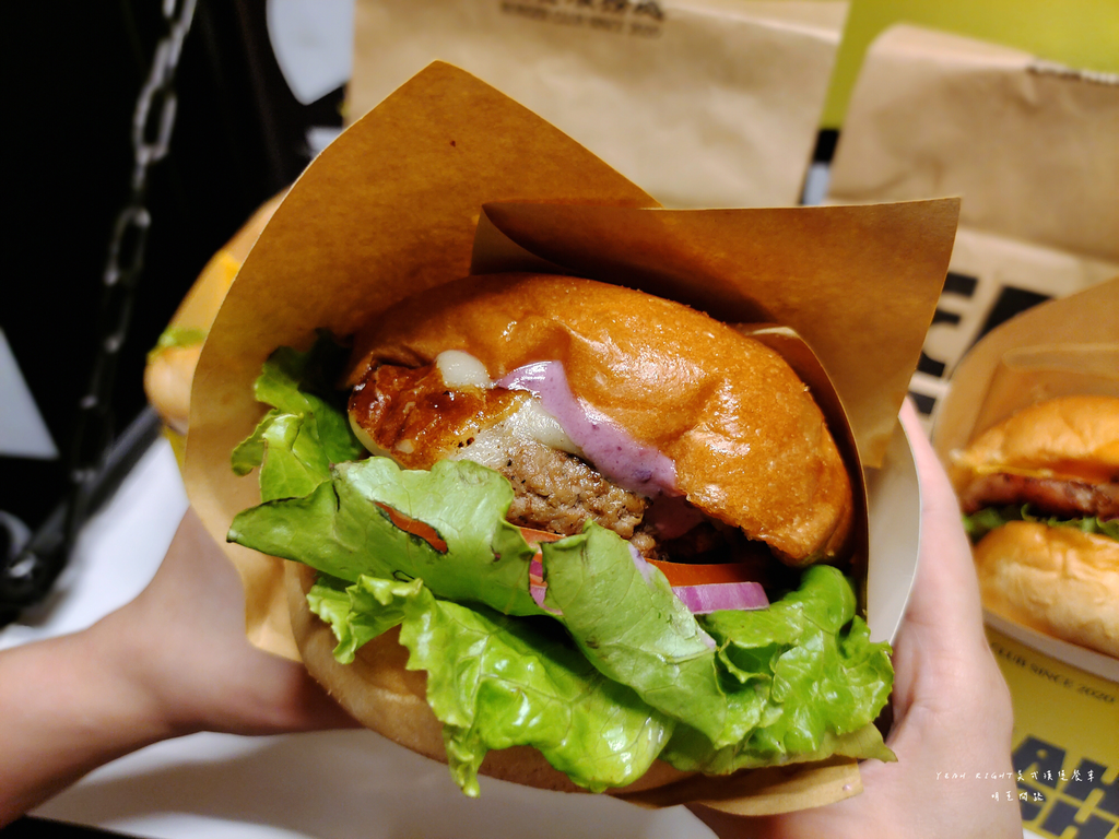美式漢堡餐車YEAH RIGH BURGER｜菜單｜價格｜全