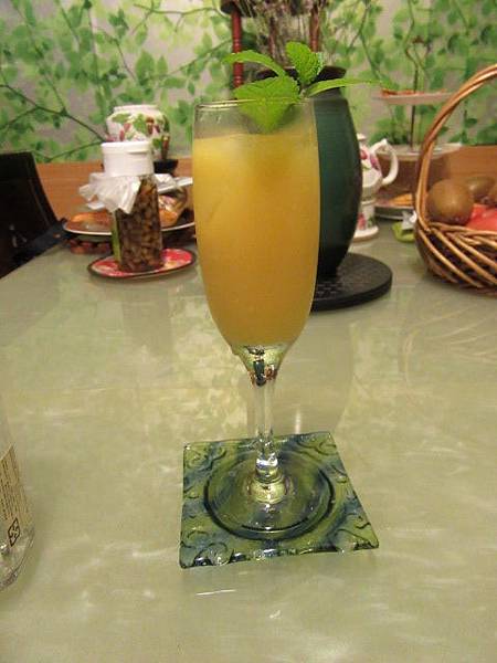 IMG_0045.JPG IMG_0045.JPG