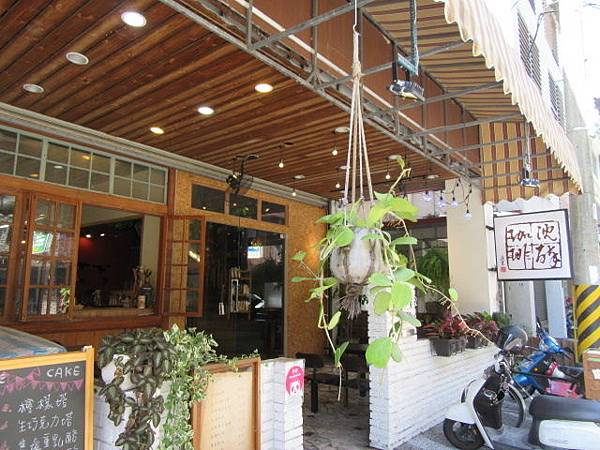 IMG_0079.JPG IMG_0079.JPG