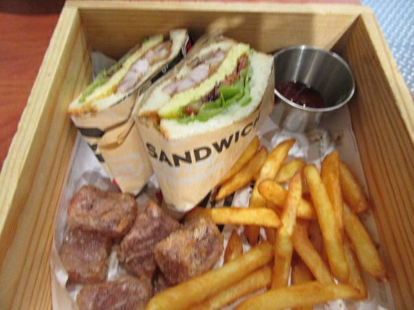IMG_0015.JPG IMG_0015.JPG