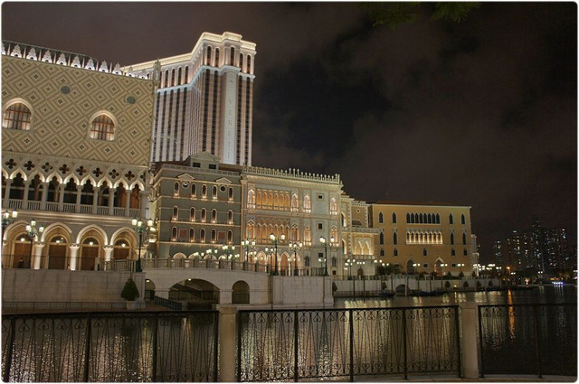 澳门氹仔.威尼斯人度假村酒店:接驳车交通,房间住宿介绍