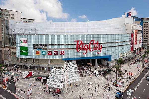 SOGO巨城金店面.jpg SOGO巨城金店面.jpg
