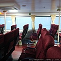 座位寬敞，出海前半小時較顛頗