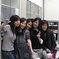 20071203畢業照團拍 (11).jpg