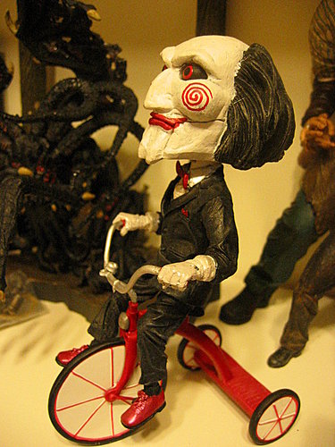 Neca 搖頭系列 奪魂鋸 拿破崙炸藥 痞客邦