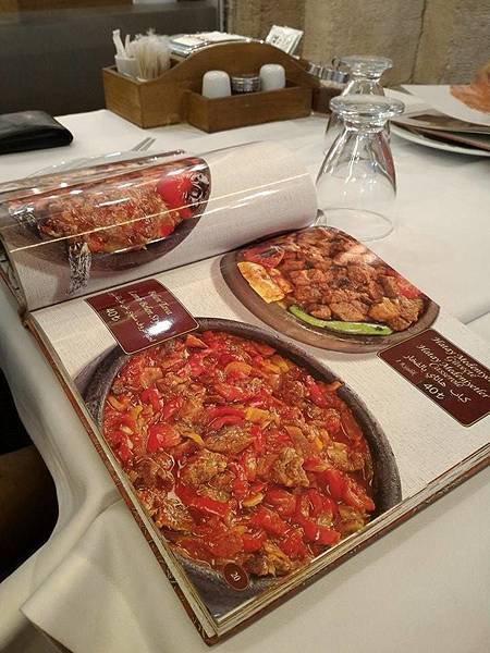 11850874_1174782452537405_1933550935_n