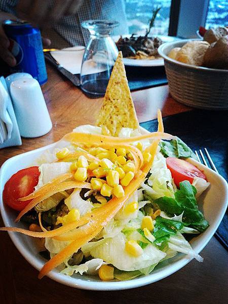 12207783_1221562007859449_358212391_n