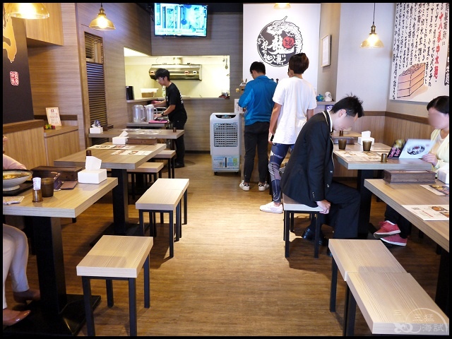 004.jpg 004.jpg