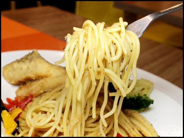 028.jpg 028.jpg