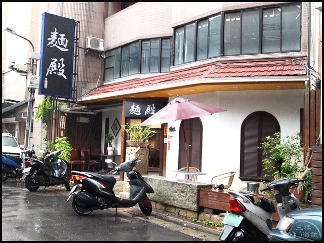 002.jpg 002.jpg