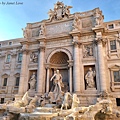 Fountain Trevi (Day)