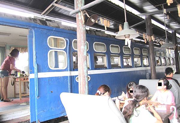 2013.9.1-8 -- 台東悟饕池上飯包文化故事館