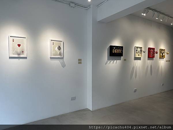 日本藝術家「跳出平面」不定期的展覽空間 小巧藝術 畫廊兼具咖