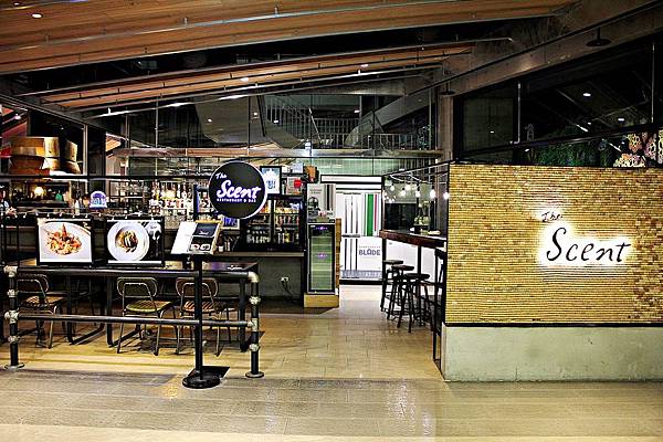 台北|The Scent餐酒館,誠品松菸小酌推薦,氛圍很Chill~ The Scent餐酒館,誠品松菸,聚餐小酌,調酒,異國料理,氛圍Chill,景觀餐廳,台北,松菸,誠品,餐酒館,小酌,TheScen