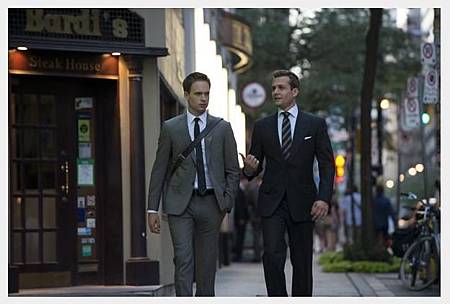 suit2 suit2